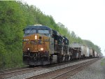 CSX 5274 on M561